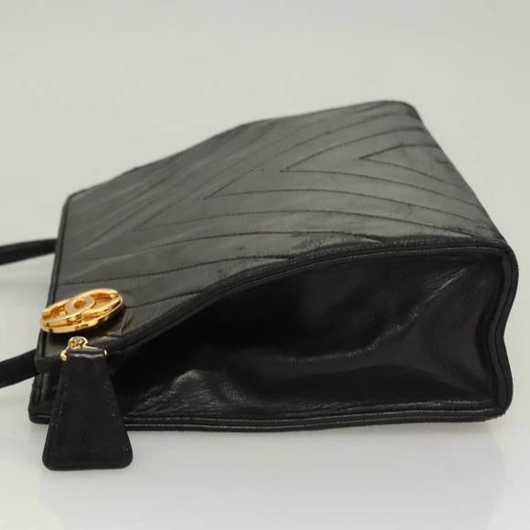 ✅AUTHENTIC✅CHANEL LAMBSKIN QUILTED SHOULDER BAG - Picture 6 of 16